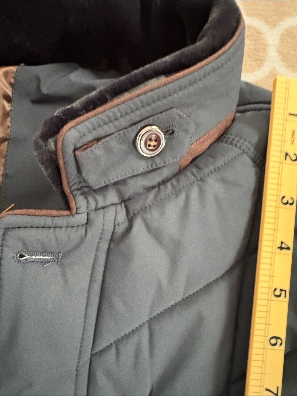 Men's Quilted Stand-Collar Puffer Jacket - Gray with Brown Trim